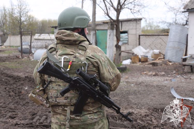 THE ROSGUARD SERVICEMEN AND EMPLOYEES DESTROYED AN ARMORED GROUP OF THE UKRAINIAN ARMED FORCES TRYING TO BREAK INTO A SETTLEMENT IN THE KHARKOV REGION
