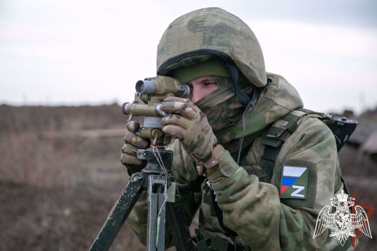 THE ROSGUARDSMEN DISRUPTED THE ENEMY'S PLANS TO CROSS TO THE LEFT BANK OF THE DNIEPER RIVER