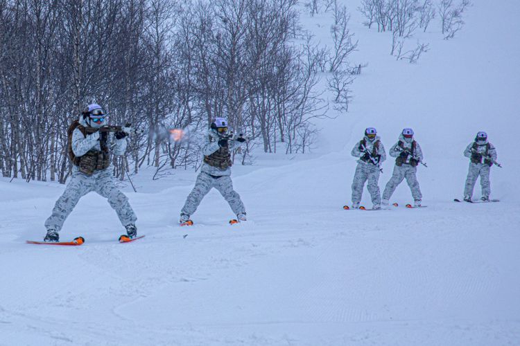 THE INTERNATIONAL TACTICAL AND SPECIAL EXERCISES OF THE ROSGUARD SPECIAL FORCES UNITS AND THE MINISTRY OF INTERNAL AFFAIRS OF THE REPUBLIC OF BELARUS HELD IN THE MURMANSK REGION