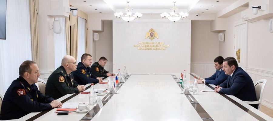 COLONEL GENERAL OLEG PLOKHOI HELD A WORKING MEETING WITH THE MINISTER OF INTERNAL AFFAIRS OF THE REPUBLIC OF ABKHAZIA POLICE MAJOR GENERAL ROBERT KIUT