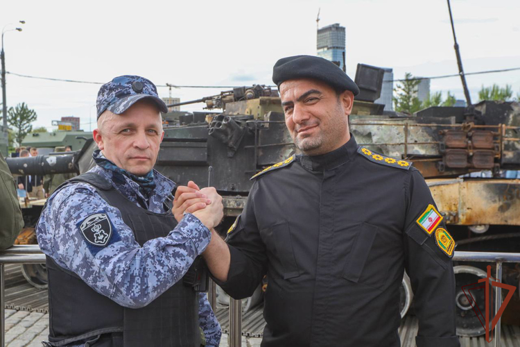 FOREIGN DELEGATIONS VISITED THE EXHIBITION OF TROPHY WESTERN MILITARY HARDWARE AND THE VICTORY MUSEUM