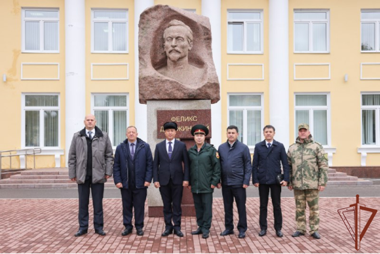 THE ROSGUARD CYNOLOGISTS SHARED EXPERIENCE WITH COLLEAGUES FROM THE NATIONAL GUARD OF THE REPUBLIC OF UZBEKISTAN